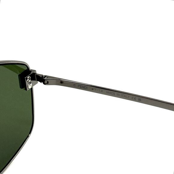 New, FENDI Sunglasses FE40129U 14N Authentic - Picture 9 of 11